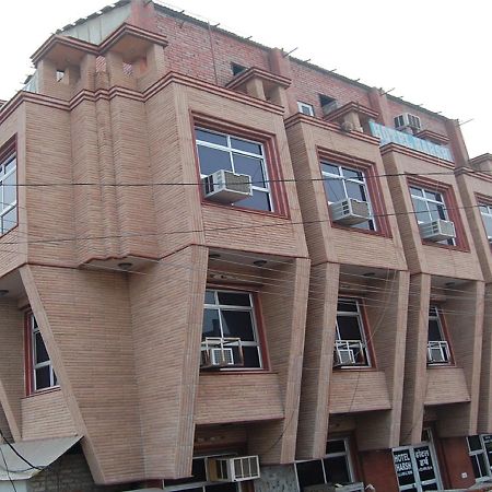 Harsh Hotel Suratgarh Exterior foto